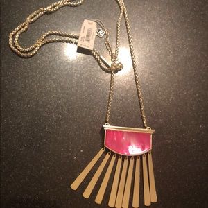 Authentic Kendra Scott Ellen.. Pink/ gold.